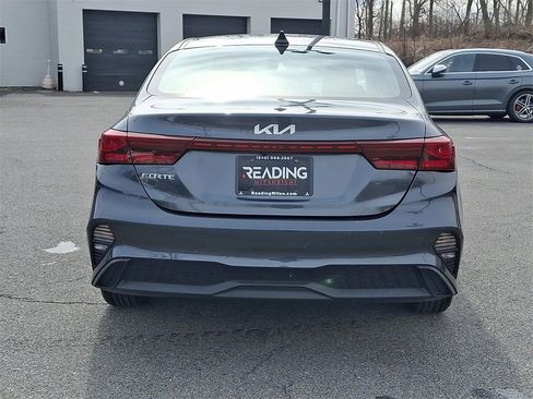 Used 2024 Kia Forte LXS image 6