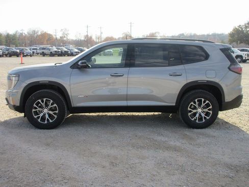 New 2026 GMC Acadia AT4 w/ Super Cruise Package image 9