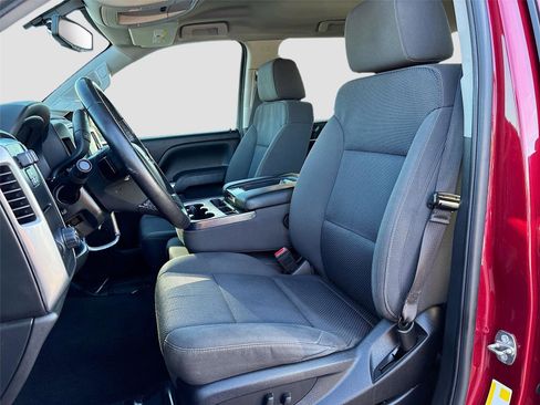 Used 2018 Chevrolet Silverado 1500 LT w/ All Star Edition image 20