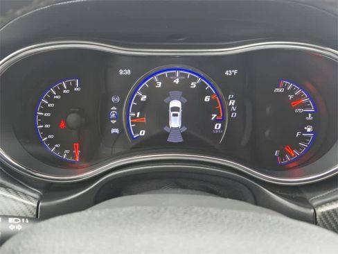 Used 2018 Jeep Grand Cherokee SRT image 21