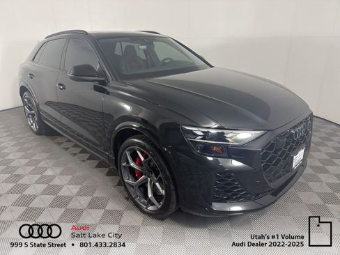 New 2026 Audi RS Q8 performance image 1