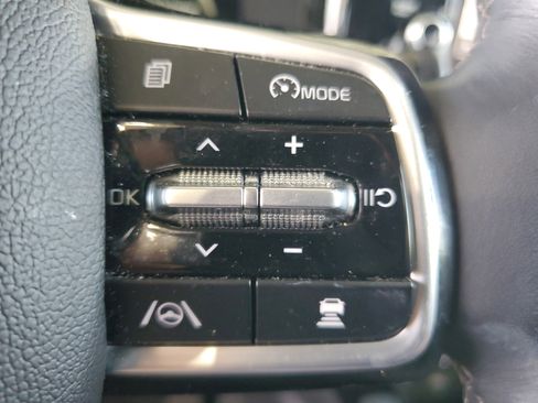 Used 2023 Kia Sorento SX image 24