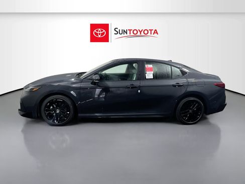 New 2026 Toyota Camry SE image 7