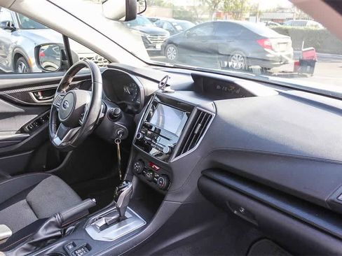 Used 2019 Subaru Crosstrek 2.0i Premium image 23