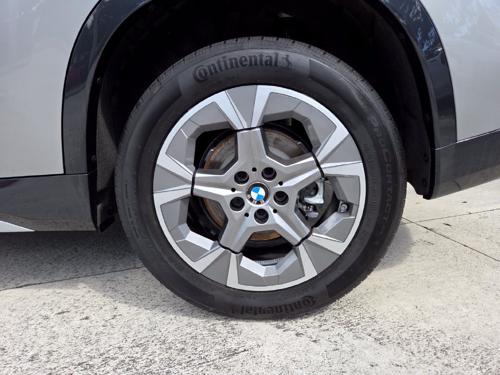 Used 2027 BMW X1 xDrive28i AWD/4WD image 23