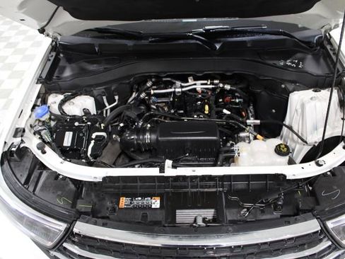 Used 2022 Ford Explorer XLT w/ Equipment Group 202A image 41