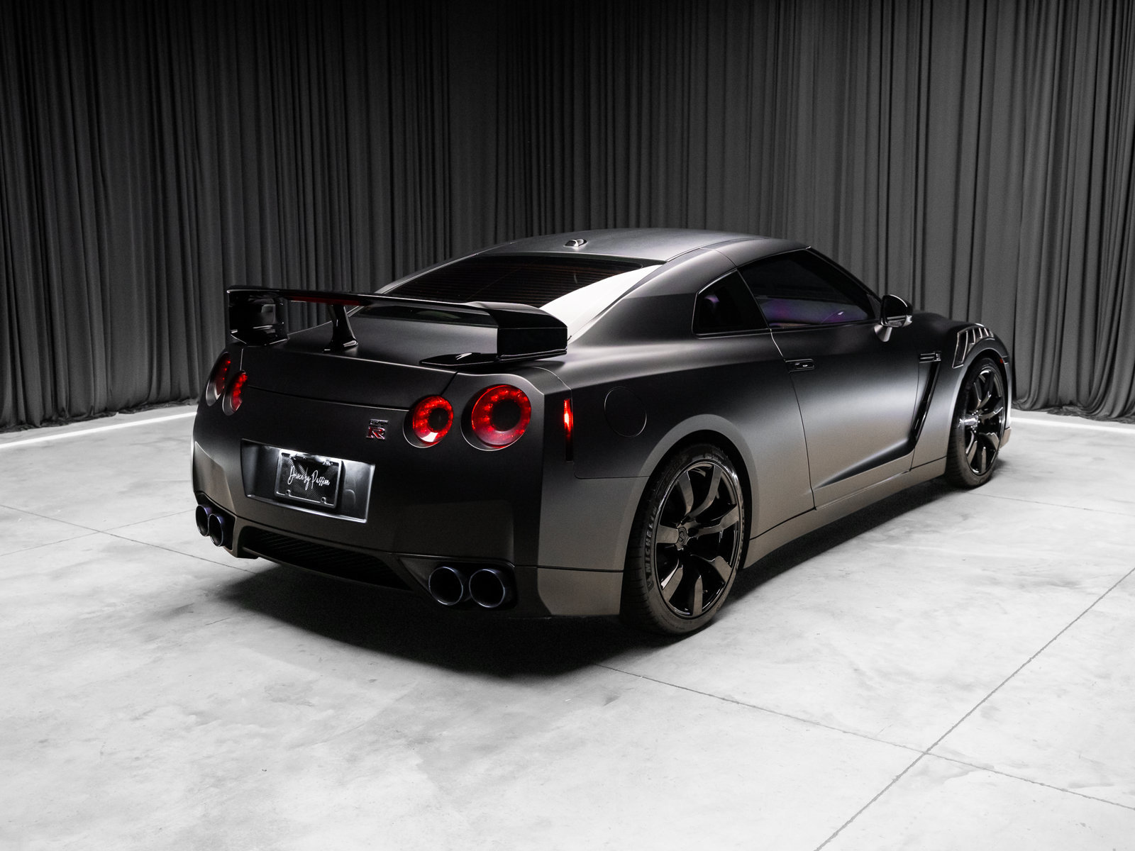 Used 2009 Nissan GT-R Premium AWD/4WD image 44