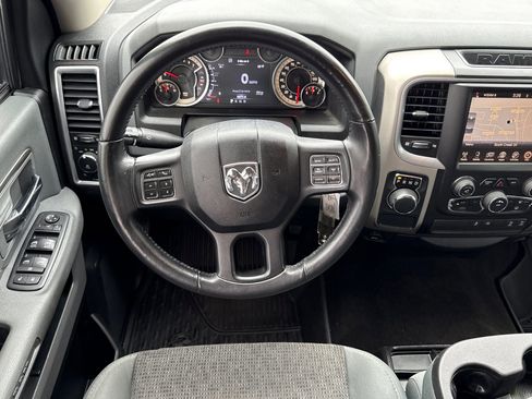 Used 2016 RAM 1500 Big Horn RWD image 14