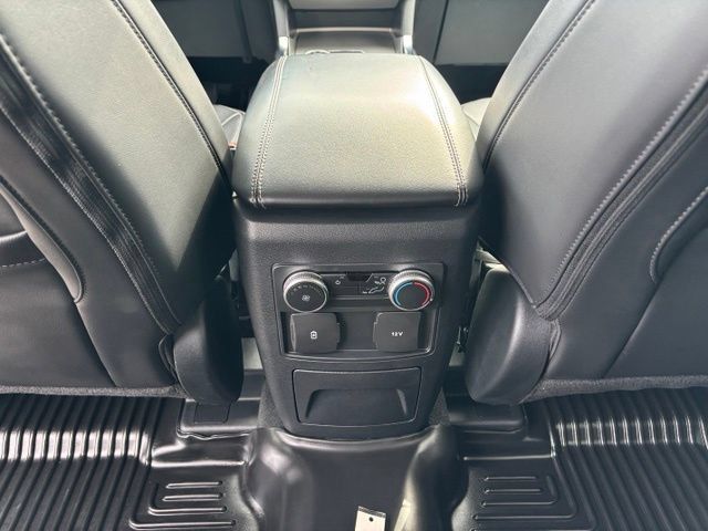 Used 2023 Ford Explorer XLT w/ Equipment Group 202A AWD/4WD image 21