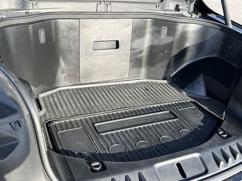 Used 2023 Ford F150 Lightning Lariat w/ Equipment Group 511A High image 28