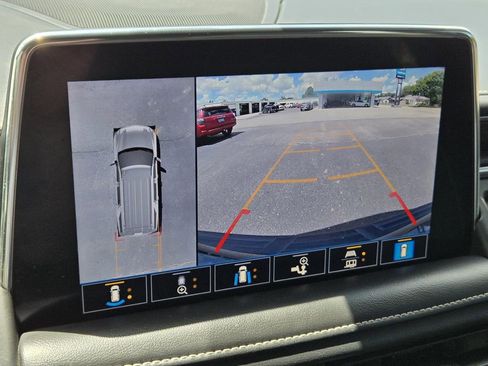 Used 2021 Chevrolet Tahoe Premier w/ Premium Package image 41