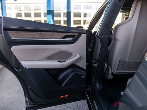 New 2026 Porsche Macan Turbo Electric image 39