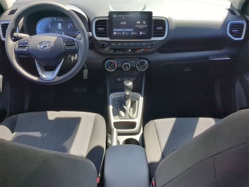 New 2026 Hyundai Venue SE image 16