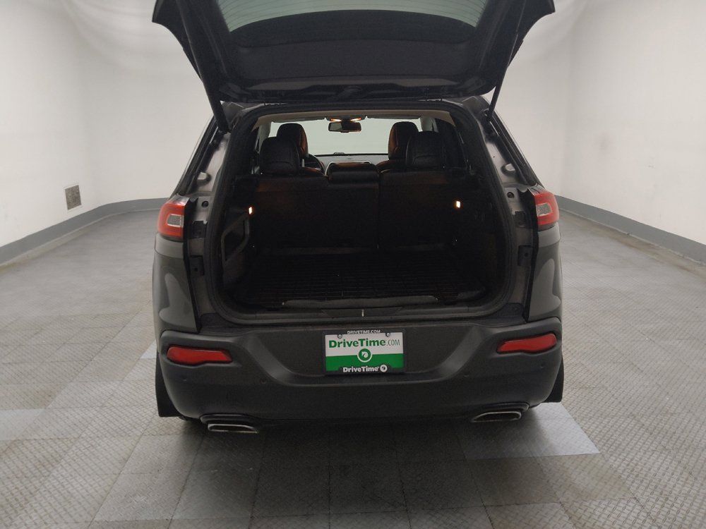 Used 2018 Jeep Cherokee Limited w/ High Altitude Package AWD/4WD image 29