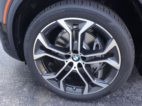 New 2026 BMW X5 sDrive40i w/ Climate Comfort Package RWD image 41