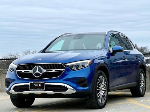 Certified 2023 Mercedes-Benz GLC 300 4MATIC image 4