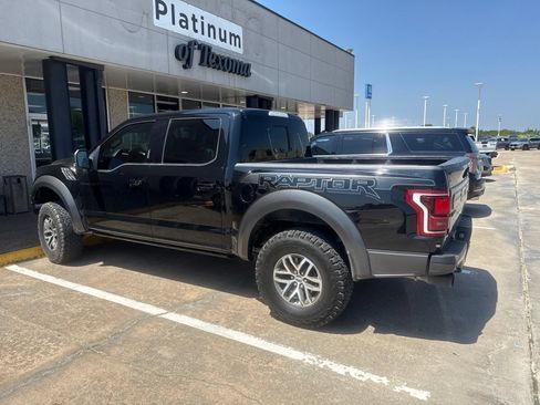 Used 2018 Ford F150 Raptor w/ Equipment Group 802A Luxury AWD/4WD image 5