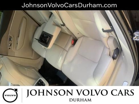 Used 2023 Volvo XC90 T8 Plus AWD/4WD image 9