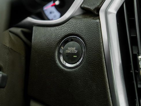 Used 2010 Cadillac SRX Luxury image 20