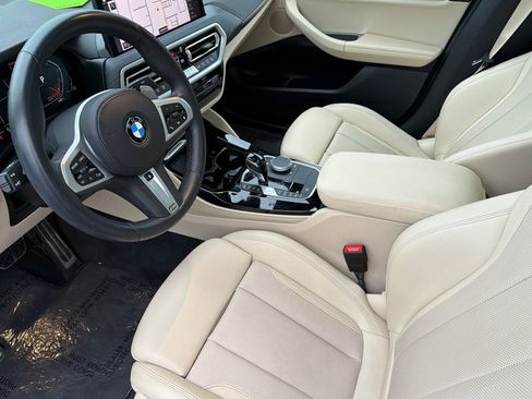 Used 2022 BMW X4 xDrive30i w/ M Sport Package 2 image 7