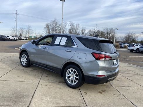 Used 2023 Chevrolet Equinox LT image 7