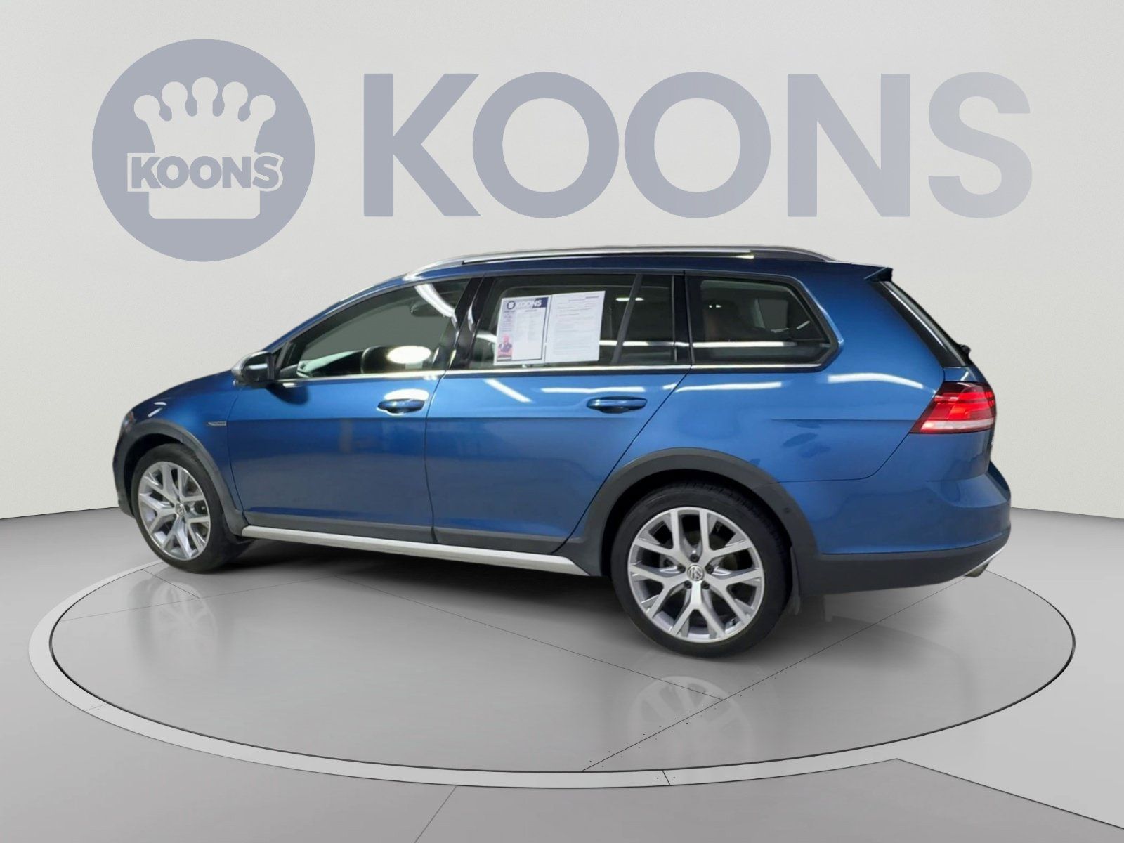 Used 2019 Volkswagen Golf Alltrack SEL AWD/4WD image 8
