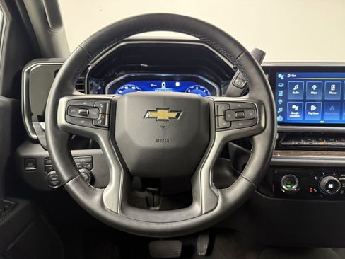 Used 2023 Chevrolet Silverado 1500 LT image 22