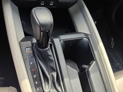 Used 2023 Honda Accord EX image 19