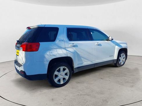 Used 2015 GMC Terrain SLE image 3