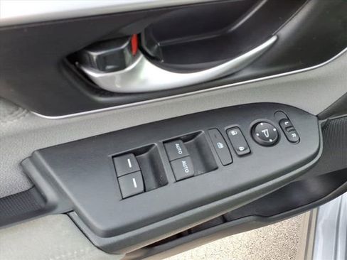 Used 2019 Honda CR-V EX image 20