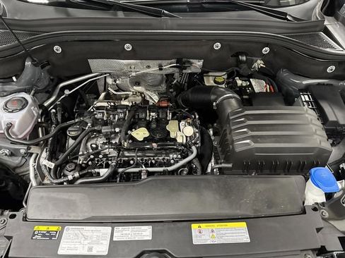 Used 2024 Volkswagen Atlas Cross Sport SEL Premium R-Line image 40