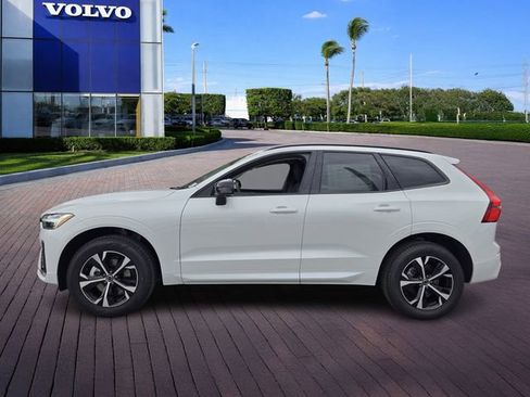 New 2026 Volvo XC60 B5 Core AWD/4WD image 4