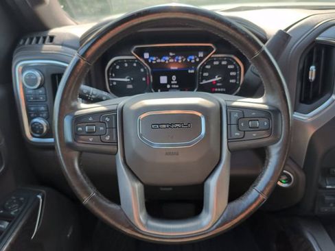Used 2022 GMC Sierra 1500 Denali w/ Driver Alert Package II AWD/4WD image 21