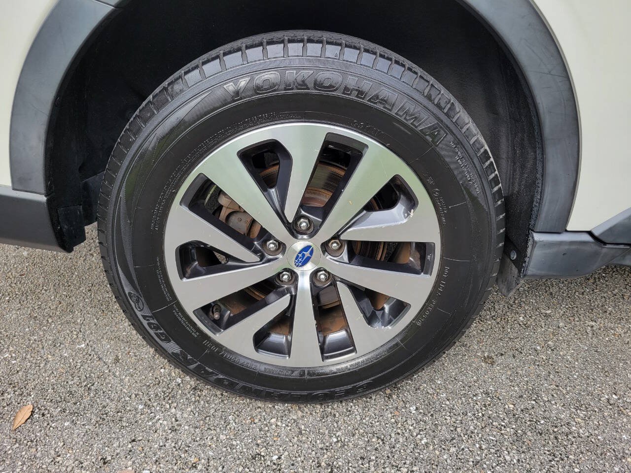 Used 2020 Subaru Outback Premium AWD/4WD image 13