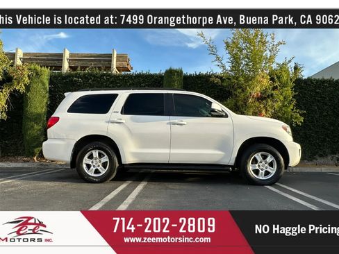 Used 2015 Toyota Sequoia SR5 w/ Premium Package RWD image 6