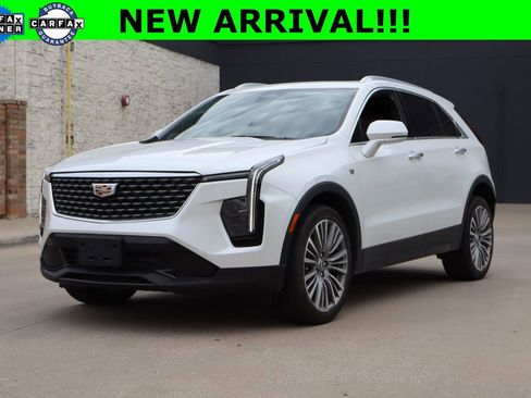 Used 2024 Cadillac XT4 Premium Luxury FWD image 1