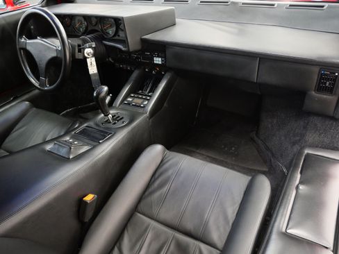 Used 1989 Lamborghini Countach Coupe RWD image 14