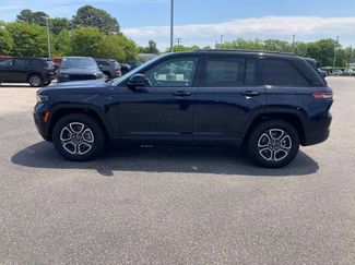 New 2024 Jeep Grand Cherokee Trailhawk w/ Luxury Tech Group III video 2