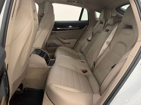 Certified 2024 Porsche Panamera image 22