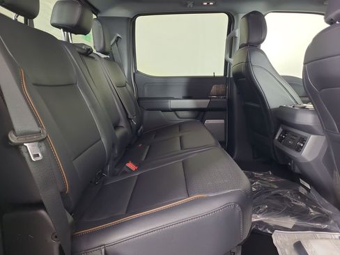New 2026 Ford F350 Lariat w/ Black Appearance Package image 23