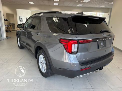 New 2026 Ford Explorer Active w/ Active Comfort Package RWD image 6