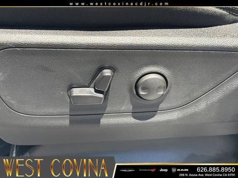 Used 2025 RAM 1500 Big Horn RWD image 23