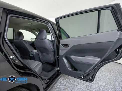 Used 2024 Subaru Crosstrek 2.0i AWD/4WD image 33