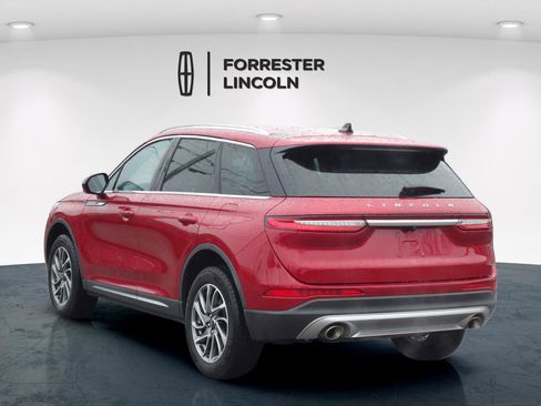 Used 2022 Lincoln Corsair AWD w/ Equipment Group 101A image 5