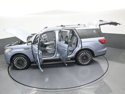 Used 2019 Lincoln Navigator Black Label w/ Cargo Package image 96