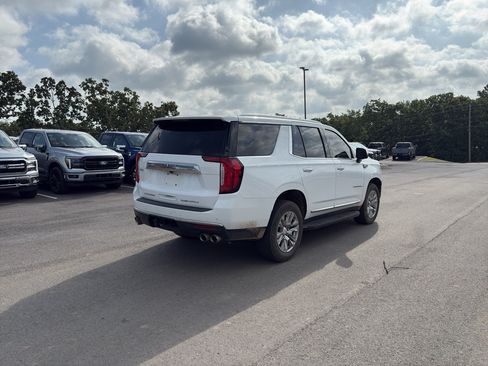 Used 2021 GMC Yukon Denali AWD/4WD image 3