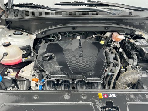 Used 2023 Hyundai Santa Fe SEL image 38