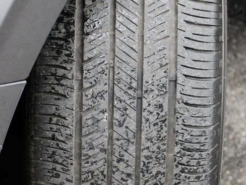 Used 2023 Nissan Sentra SV image 14