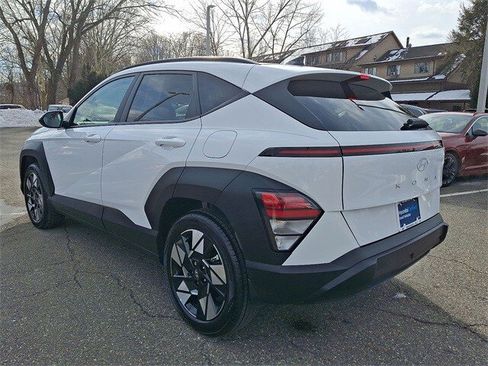 Certified 2025 Hyundai Kona SEL image 22