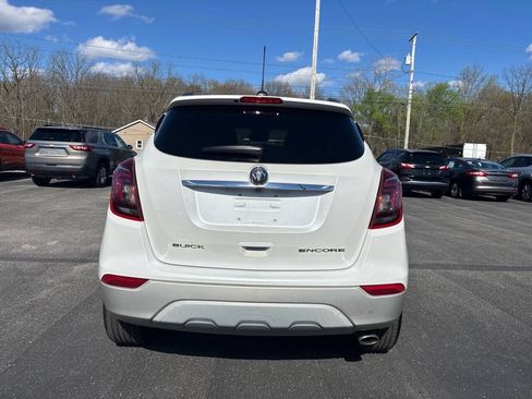Used 2017 Buick Encore Essence w/ Experience Buick Package FWD image 6